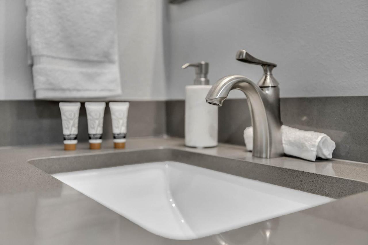 New 1/1 :Loft Minutes From Heart Of Tampa -Unit C Apartment Ngoại thất bức ảnh